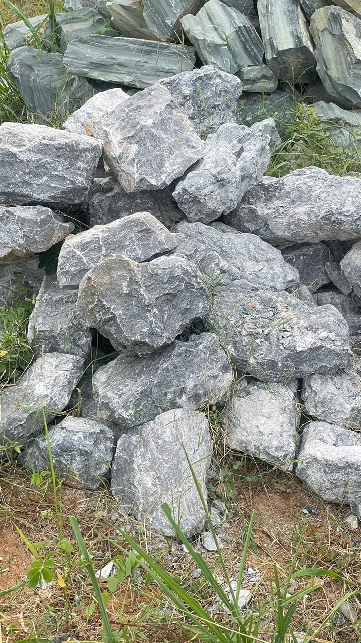 garden-rocks gray rockery boulders