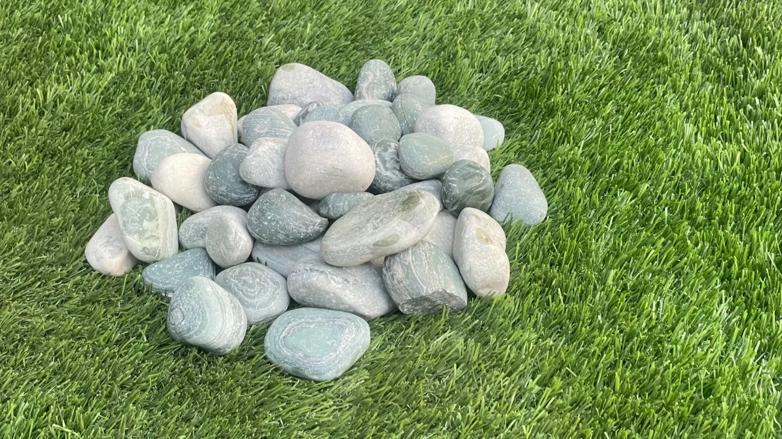 Pebble & River Stones stone and rock pebbles kerala (2)