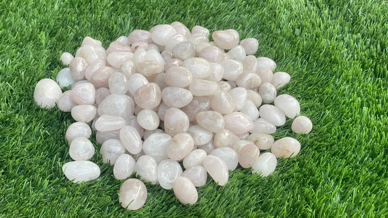 Pebble & River Stones stone and rock pebbles kerala (35)