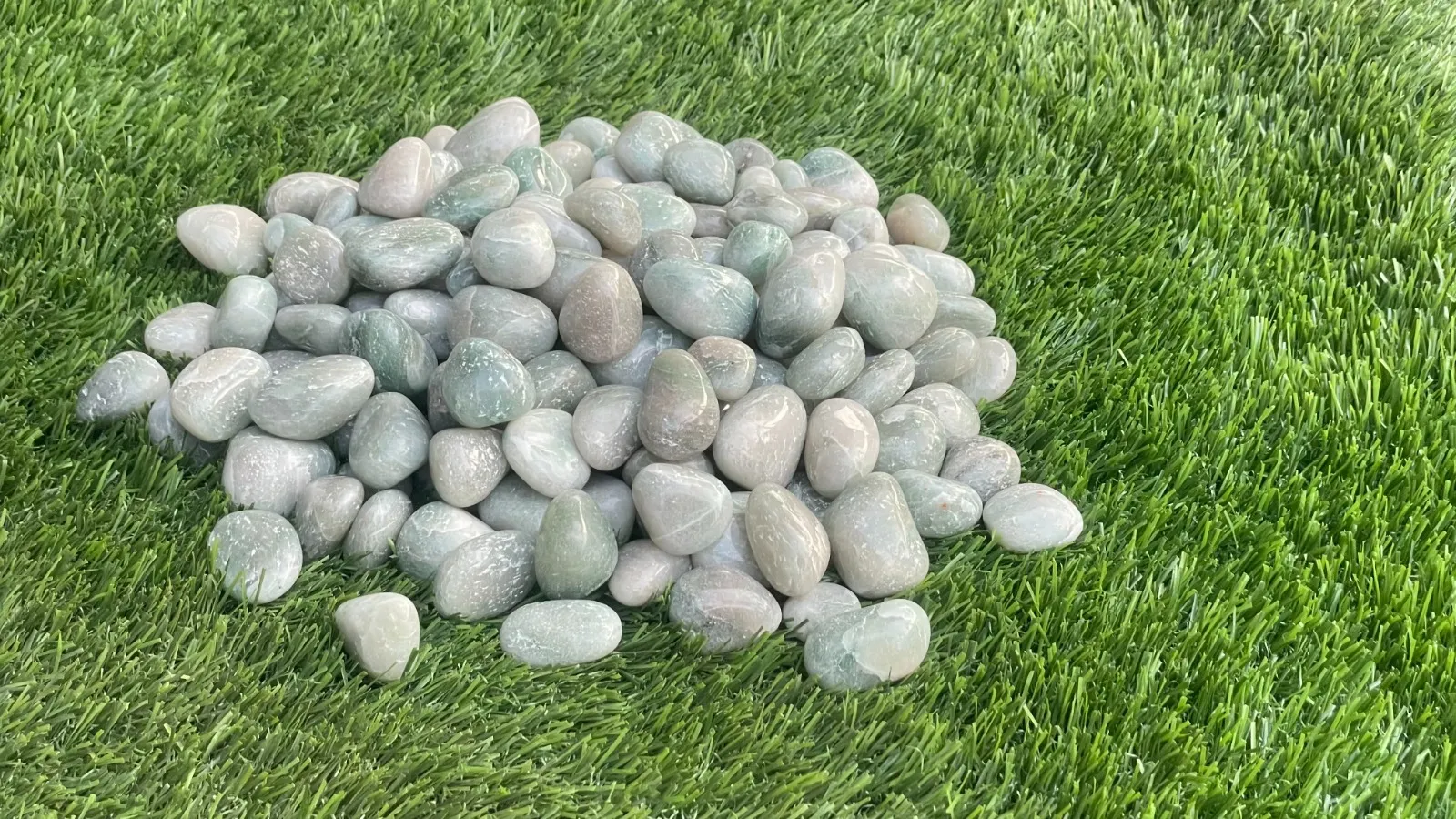 Pebble & River Stones stone and rock pebbles kerala (36)