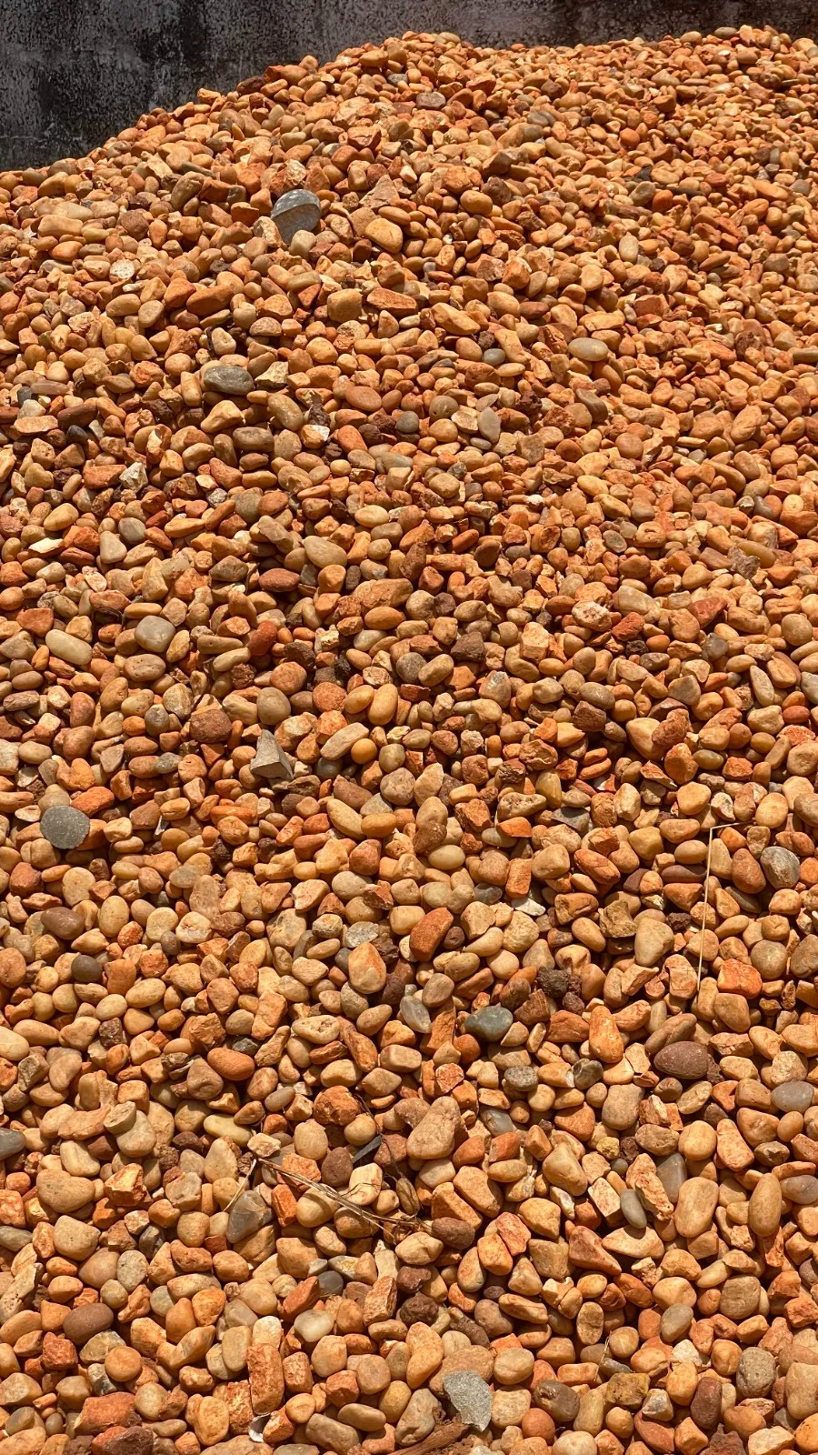Pebble & River Stones stone and rock pebbles kerala (7)
