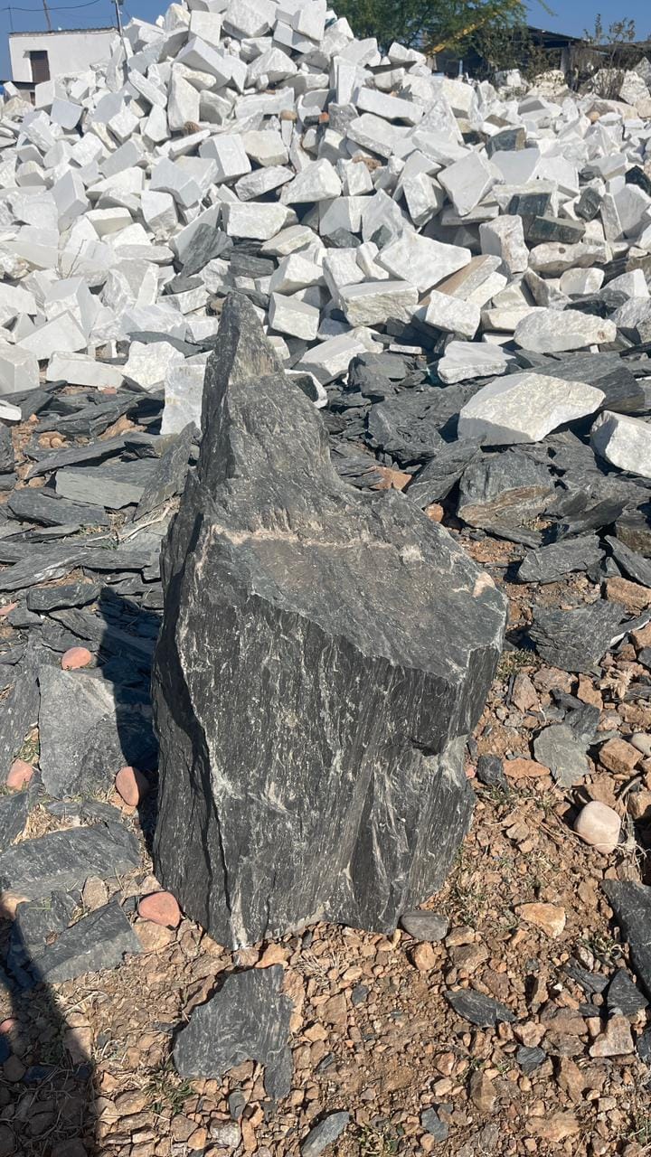 Natural Landscape Boulder Tall standing monolithic black landscape rock